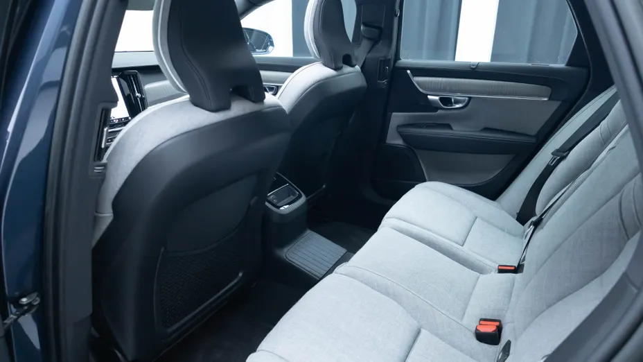 VOLVO V90 V90 T8 AWD Plug-In Hybrid Ultimate Bright aut
