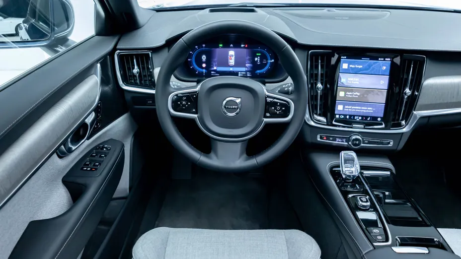VOLVO V90 V90 T8 AWD Plug-In Hybrid Ultimate Bright aut
