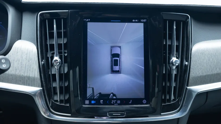 VOLVO V90 V90 T8 AWD Plug-In Hybrid Ultimate Bright aut