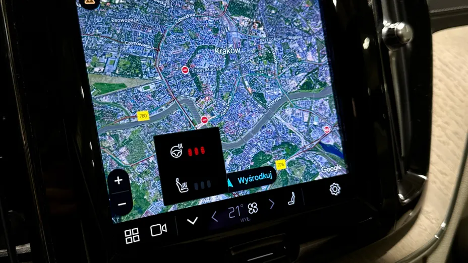 VOLVO XC60 XC60 T6 Plug-In Hybrid AWD Plus Bright aut