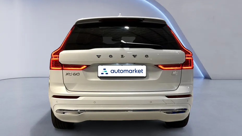 VOLVO XC60 XC60 T6 Plug-In Hybrid AWD Plus Bright aut