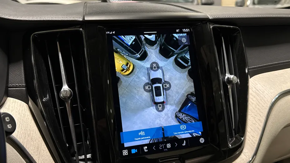 VOLVO XC60 XC60 T6 Plug-In Hybrid AWD Plus Bright aut