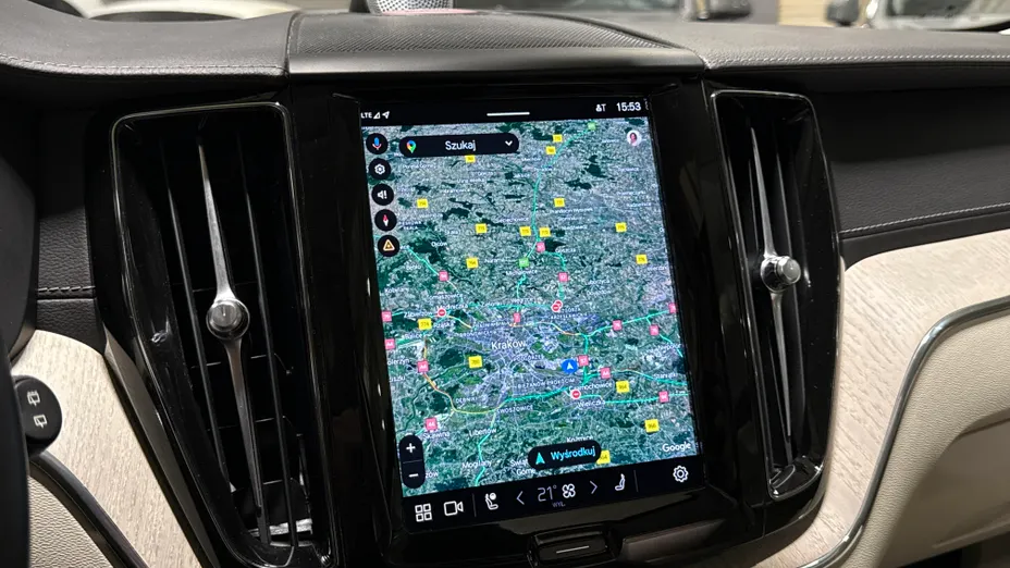 VOLVO XC60 XC60 T6 Plug-In Hybrid AWD Plus Bright aut