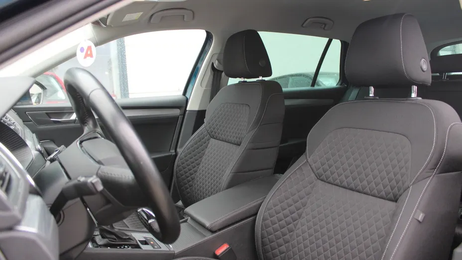 SKODA Superb Superb 2.0 TDI SCR Ambition DSG