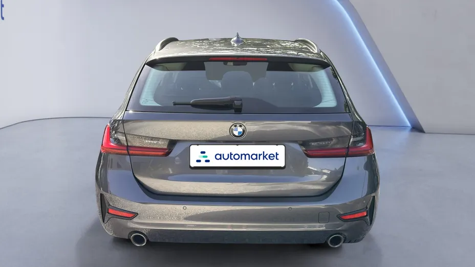 BMW Seria 3 318i Sport Line aut