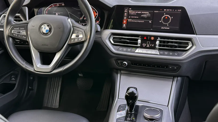 BMW Seria 3 318i Sport Line aut