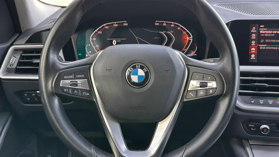 BMW Seria 3 318i Sport Line aut