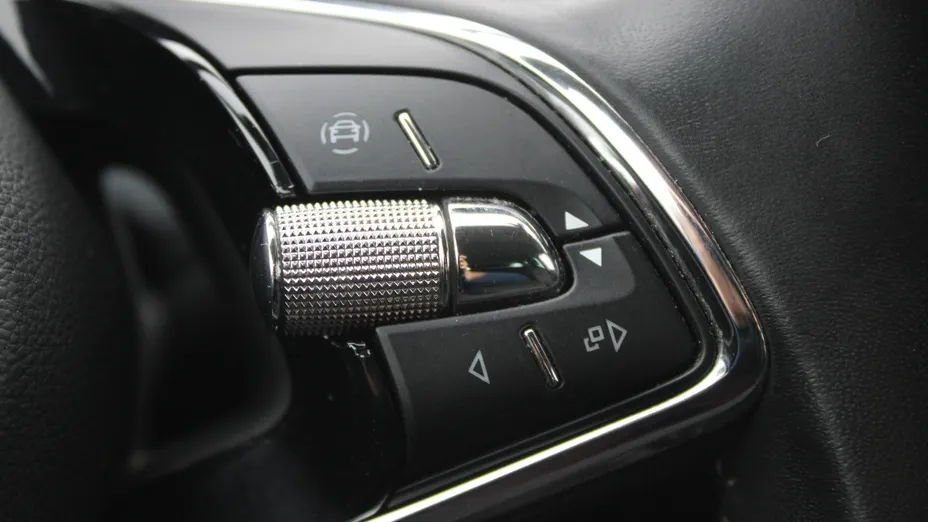 SKODA Superb Superb 2.0 TDI SCR Ambition DSG