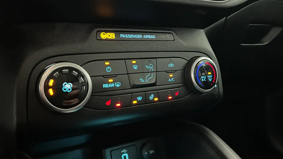 FORD Focus Focus 1.0 EcoBoost Titanium aut