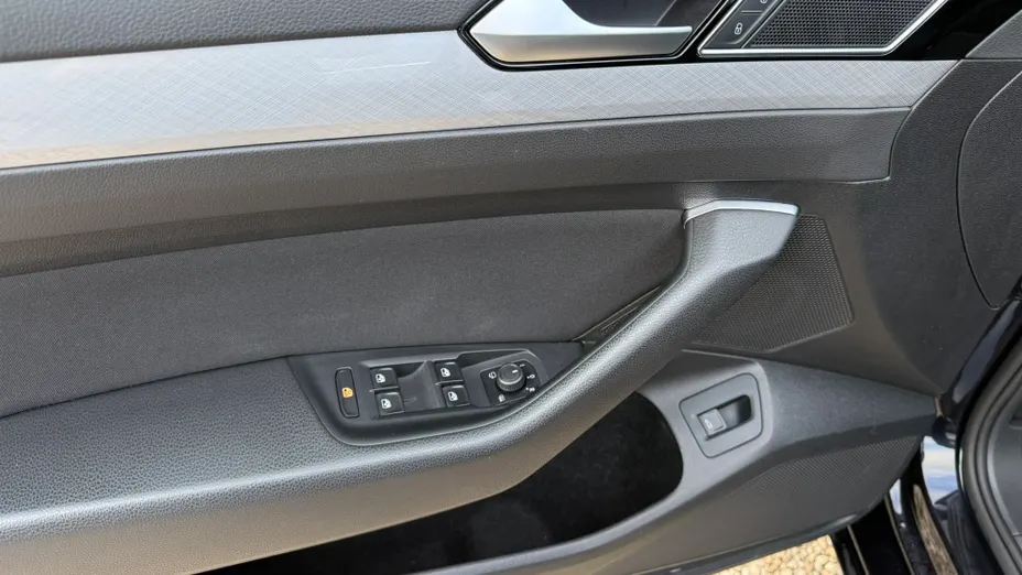 VOLKSWAGEN Passat Passat 2.0 TSI Business DSG