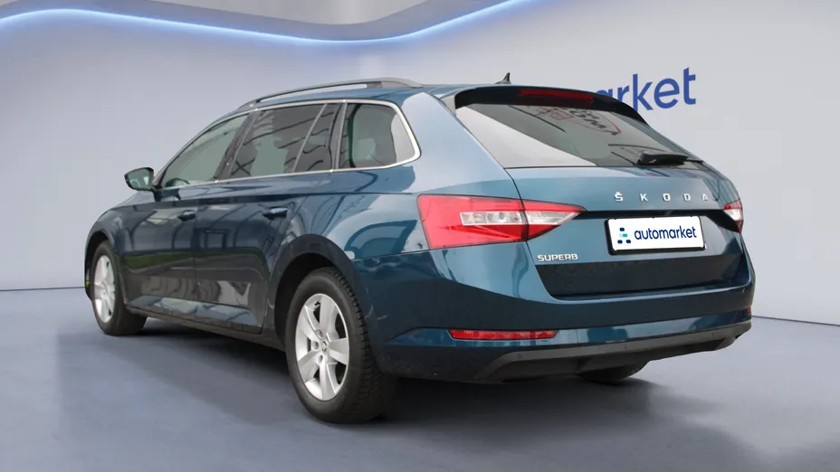 SKODA Superb Superb 2.0 TDI SCR Ambition DSG