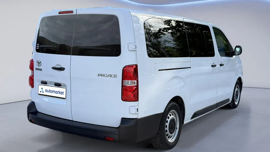 TOYOTA Proace Verso Proace Verso 2.0 D4-D Long Business