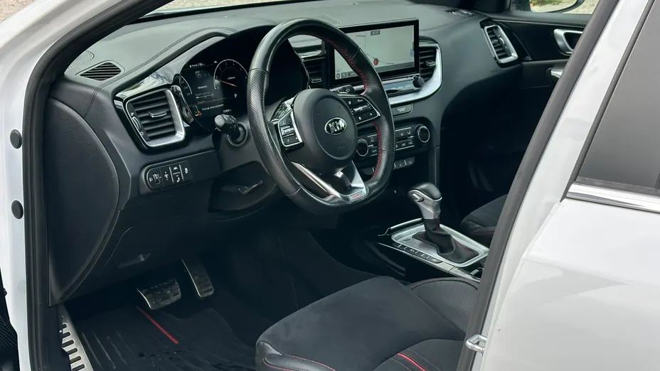 KIA Cee'd Ceed 1.6 T-GDI GT DCT