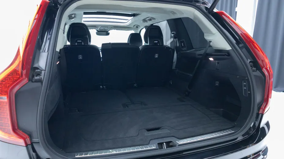 VOLVO XC90 XC90 T8 AWD Plug-In Hybrid Ultra Dark 7os aut