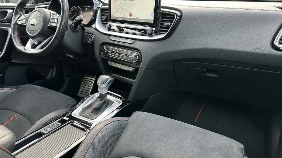 KIA Cee'd Ceed 1.6 T-GDI GT DCT