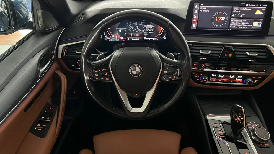 BMW Seria 5 520d mHEV Luxury Line sport-aut