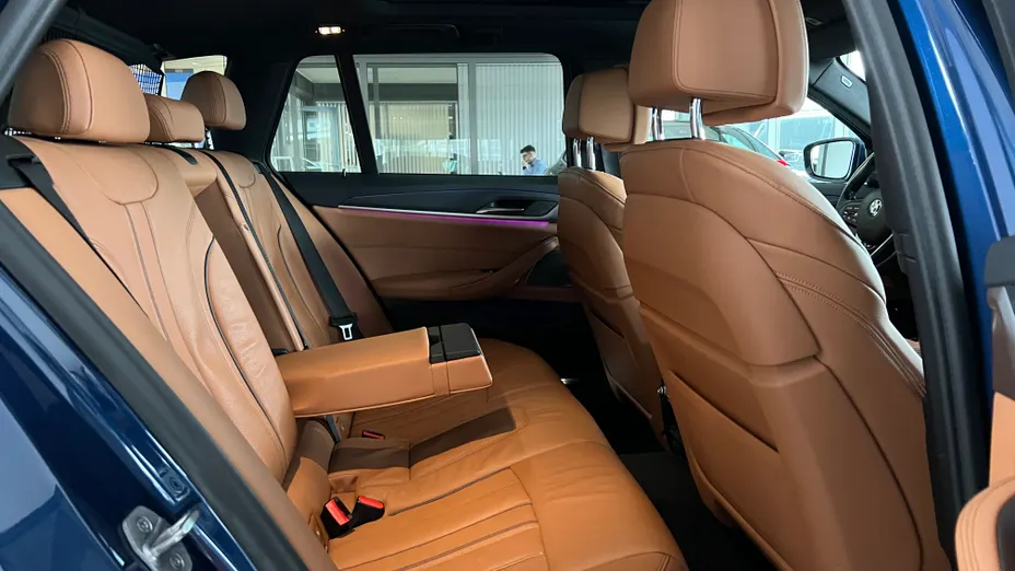 BMW Seria 5 520d mHEV Luxury Line sport-aut