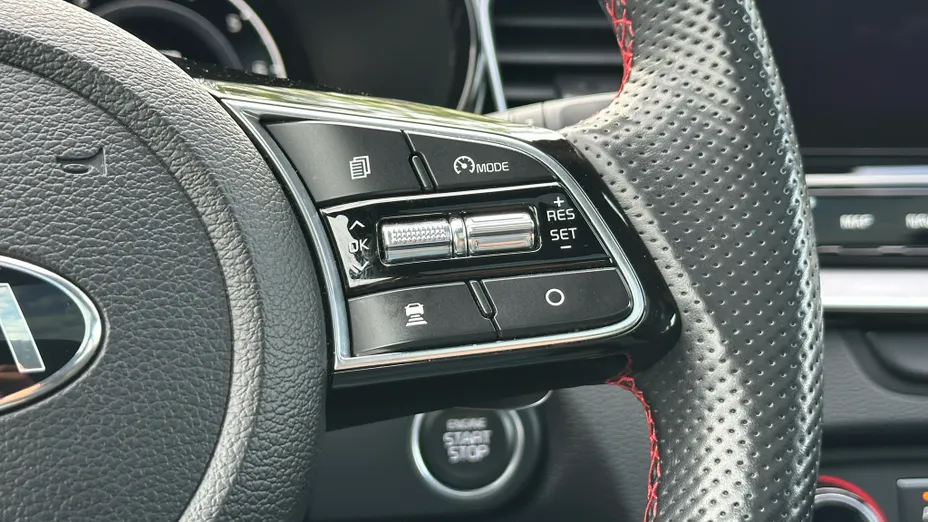 KIA Cee'd Ceed 1.6 T-GDI GT DCT