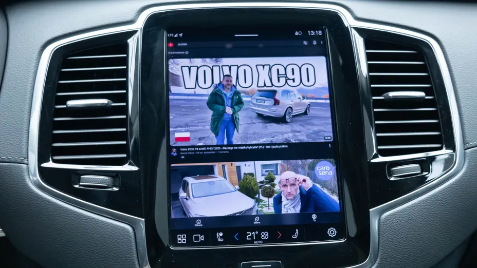 VOLVO XC90 XC90 T8 AWD Plug-In Hybrid Ultra Dark 7os aut