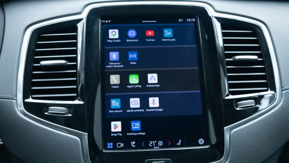 VOLVO XC90 XC90 T8 AWD Plug-In Hybrid Ultra Dark 7os aut
