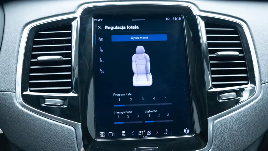 VOLVO XC90 XC90 T8 AWD Plug-In Hybrid Ultra Dark 7os aut