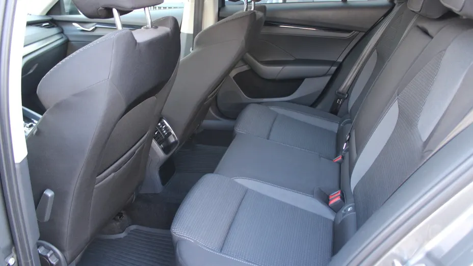 SKODA Octavia Octavia 2.0 TDI Ambition DSG