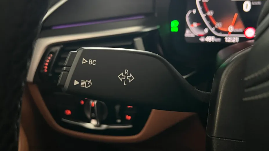 BMW Seria 5 520d mHEV Luxury Line sport-aut