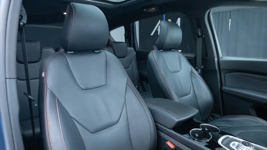 FORD S-MAX S-MAX 2.5 Hybrid ST-Line CVT 7os.