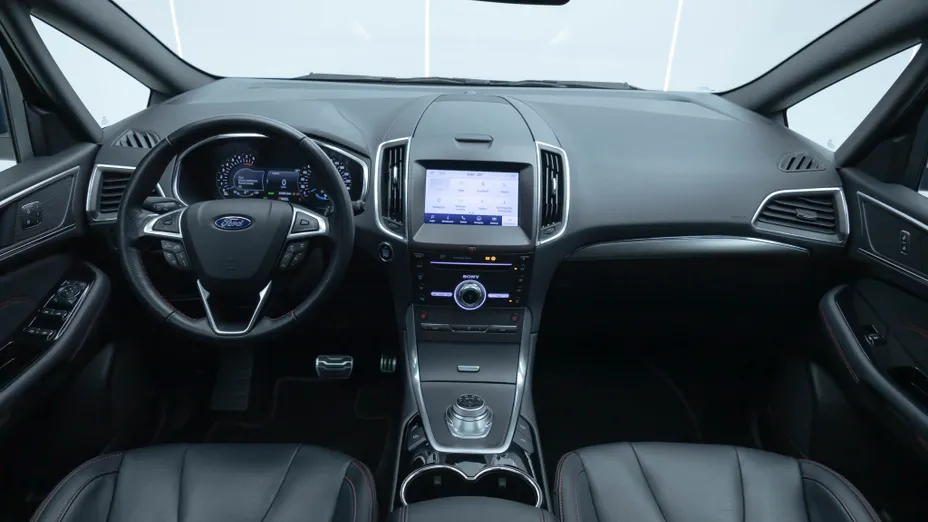 FORD S-MAX S-MAX 2.5 Hybrid ST-Line CVT 7os.