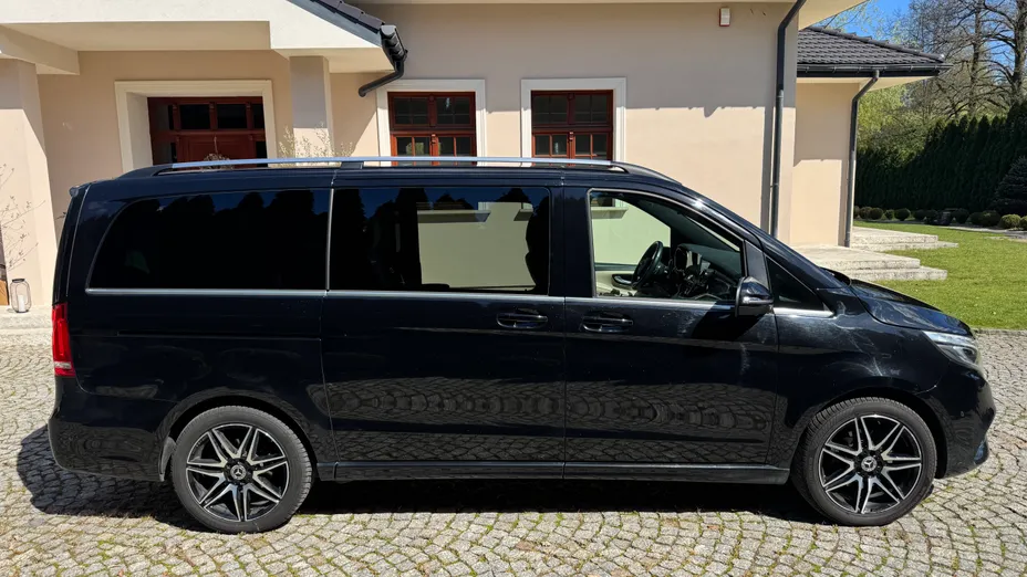 MERCEDES-BENZ V Klasa V 300 d 4-Matic 9G-Tronic Exclusive (długi)