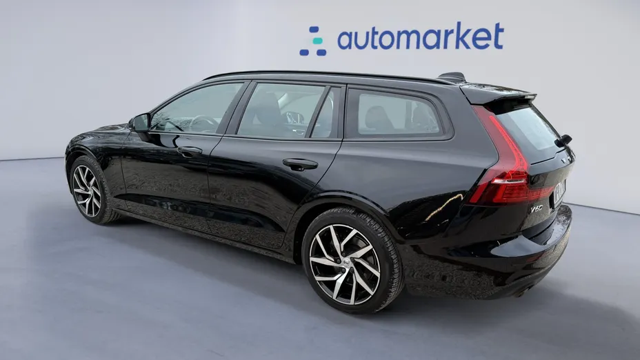 VOLVO V60 V60 T4 Momentum aut