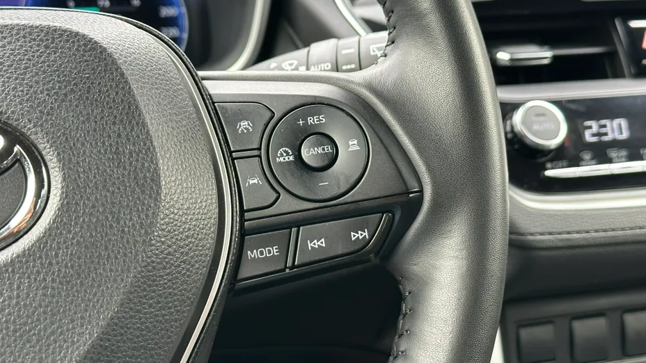 TOYOTA Corolla Cross Corolla Cross 2.0 Hybrid Comfort