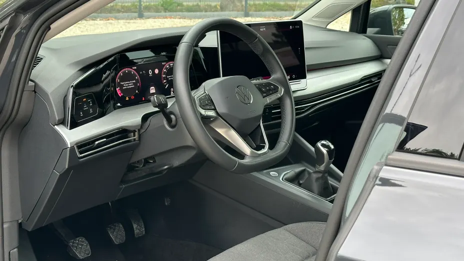 VOLKSWAGEN Golf Golf VIII 1.5 TSI Life