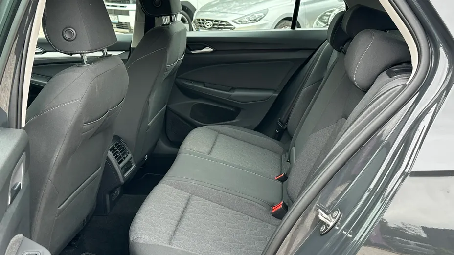 VOLKSWAGEN Golf Golf VIII 1.5 TSI Life