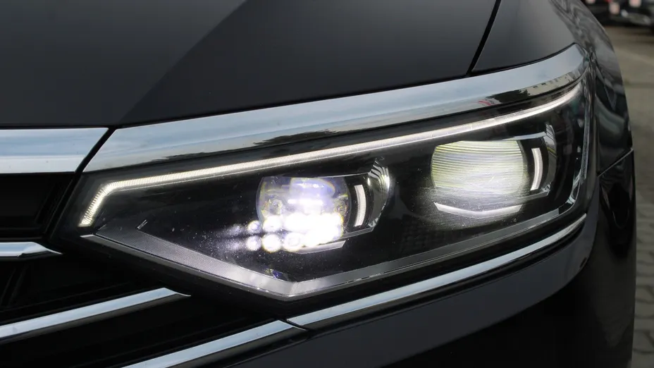 VOLKSWAGEN Passat Passat 2.0 TDI 4Mot. Elegance DSG