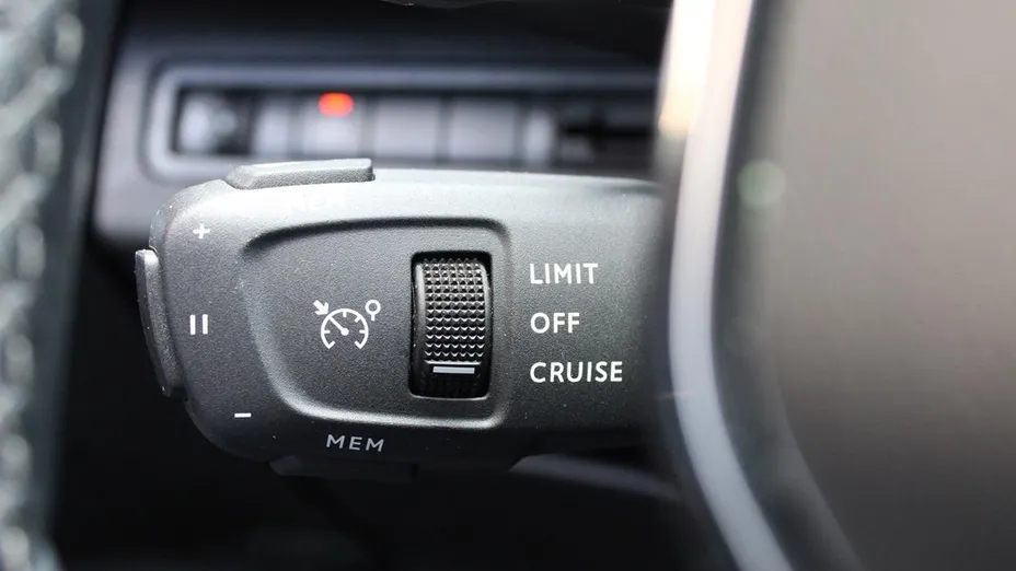 PEUGEOT 3008 3008 1.5 BlueHDi Allure S&S EAT8