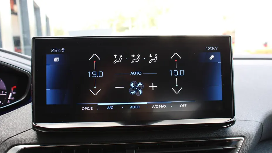 PEUGEOT 3008 3008 1.5 BlueHDi Allure S&S EAT8