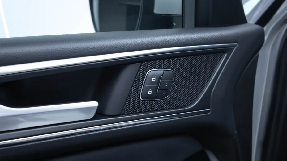 FORD S-MAX S-MAX 2.5 Hybrid ST-Line CVT