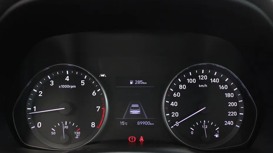 HYUNDAI i30 i30 1.5 DPI Classic +