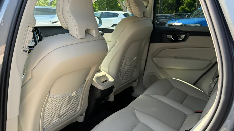 VOLVO XC60 XC60 B6 B AWD Inscription aut