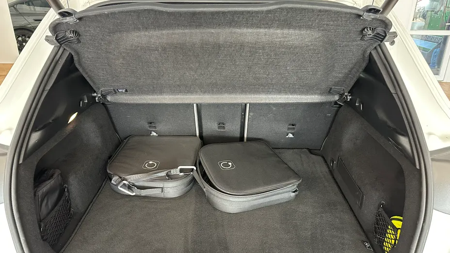 MERCEDES-BENZ EQA EQA 250 66.5kWh Electric Art