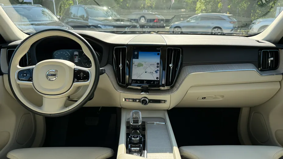 VOLVO XC60 XC60 B6 B AWD Inscription aut
