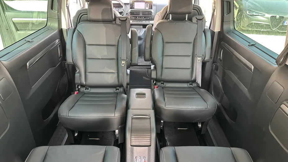 PEUGEOT Traveller Traveller 2.0 BlueHDi Long Business VIP EAT8