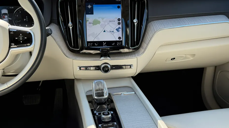 VOLVO XC60 XC60 B6 B AWD Inscription aut