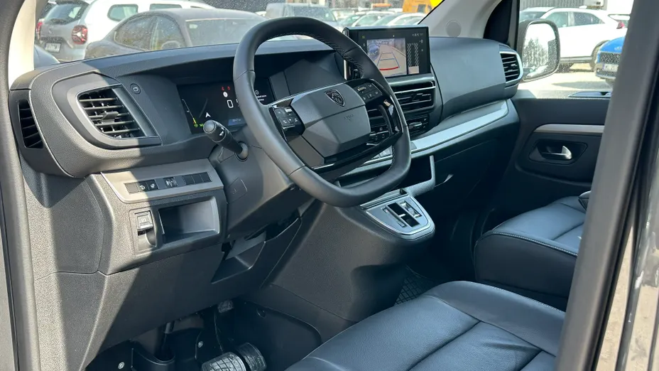 PEUGEOT Traveller Traveller 2.0 BlueHDi Long Business VIP EAT8