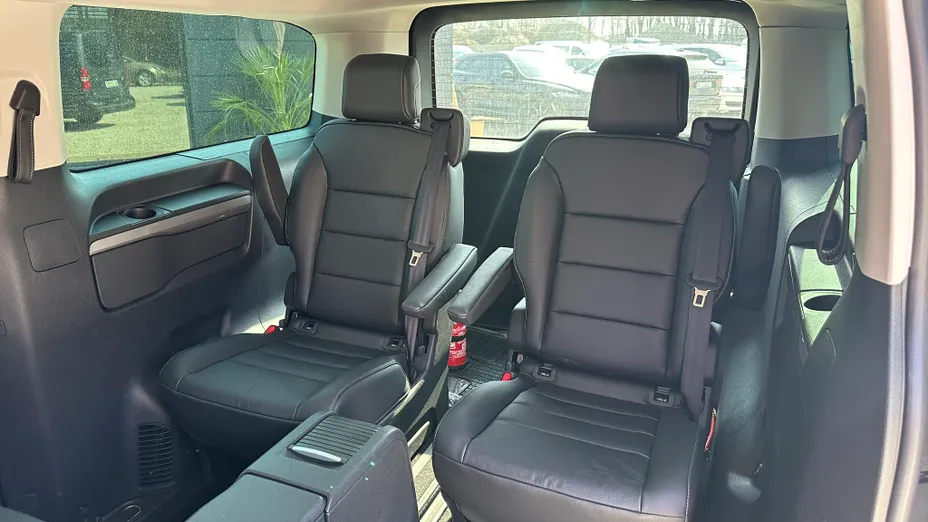 PEUGEOT Traveller Traveller 2.0 BlueHDi Long Business VIP EAT8