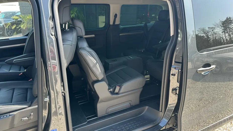 PEUGEOT Traveller Traveller 2.0 BlueHDi Long Business VIP EAT8