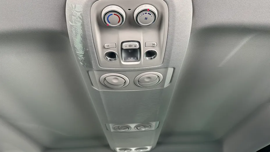 PEUGEOT Traveller Traveller 2.0 BlueHDi Long Business VIP EAT8