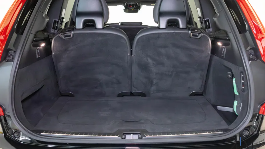 VOLVO XC90 XC90 B5 D AWD Ultimate Dark 7os aut