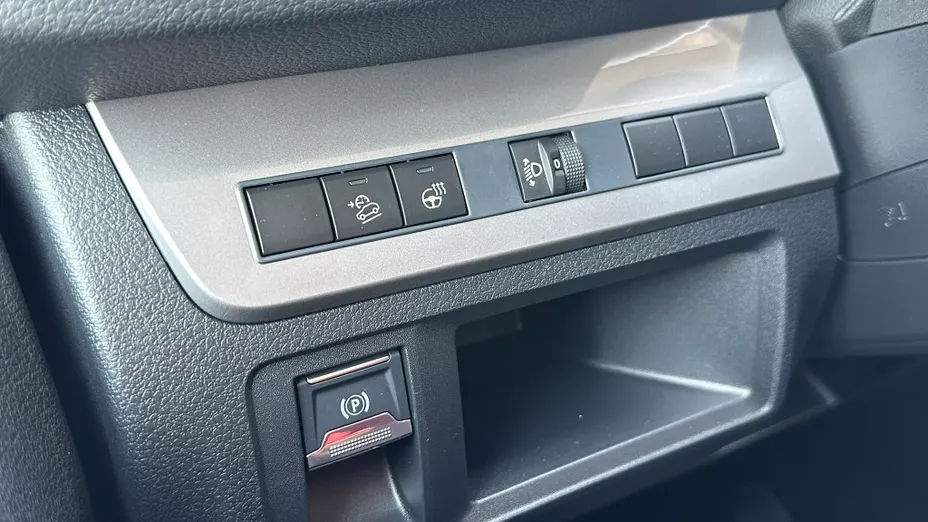 PEUGEOT Traveller Traveller 2.0 BlueHDi Long Business VIP EAT8